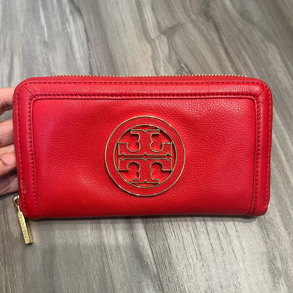 Tory Burch Amanda Zip Continental